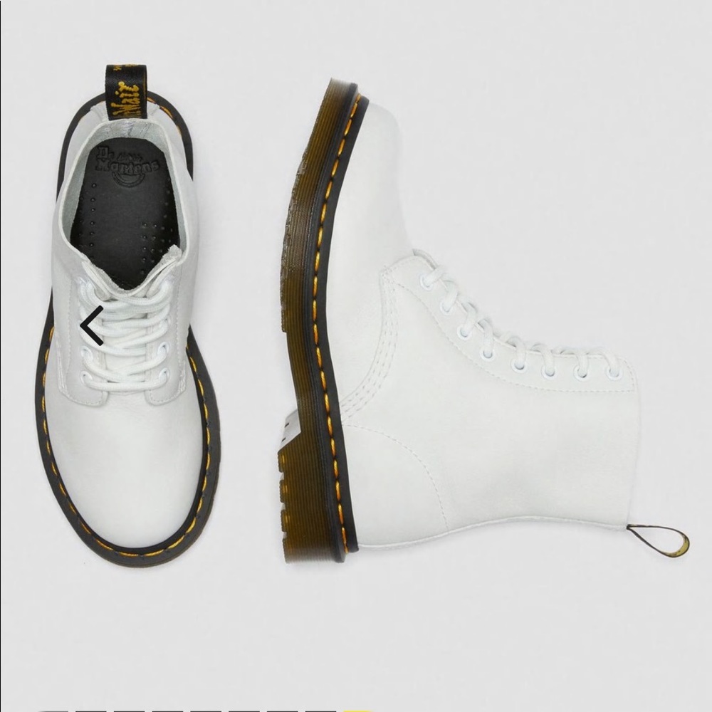 Dr Martens 1460 women’s pascal Virginia leather boots